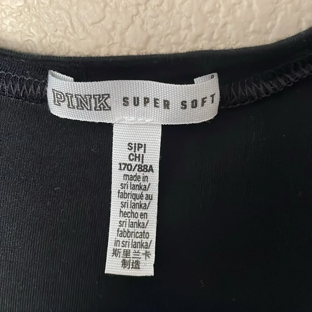 Victoria Secret Pink Top - Picture 4 of 8